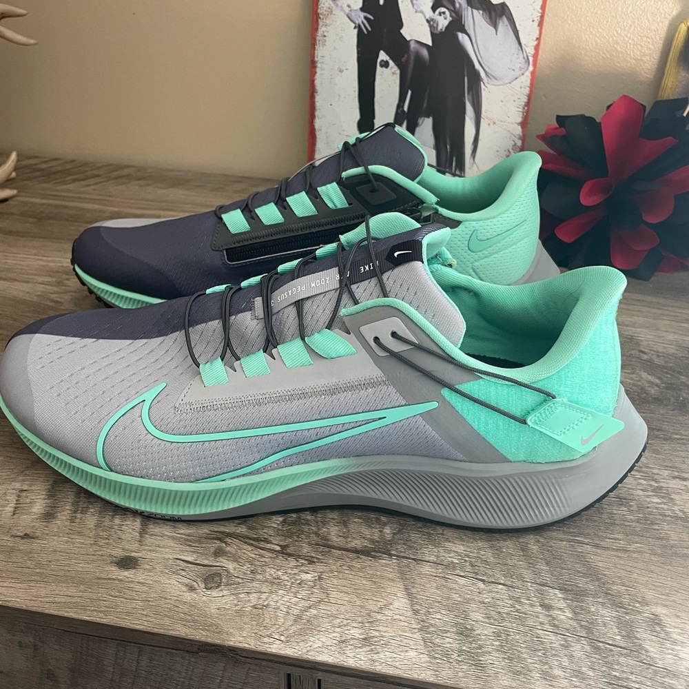 Brand New, Never Worn, Nike Free-runners